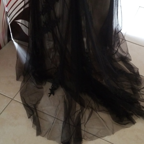 Prom Dress - Picture 5 of 8